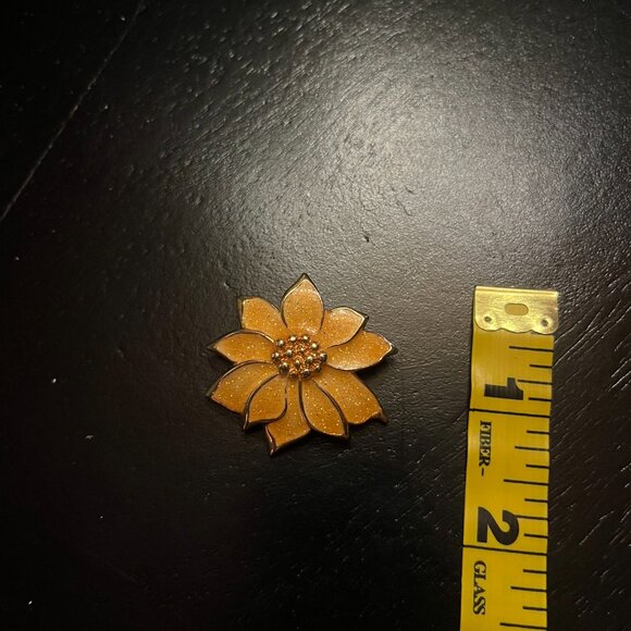 Vintage Glittery Flower Pendant or Brooch Yellow with Orange Tones Avon - Picture 6 of 6